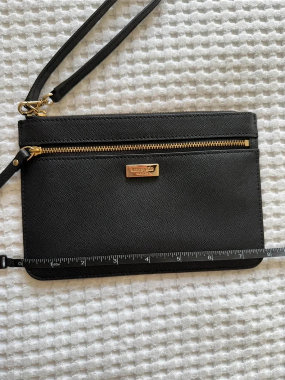 Kate Spade Tinie Laurel Way Wristlet Black Leather WLRU2677